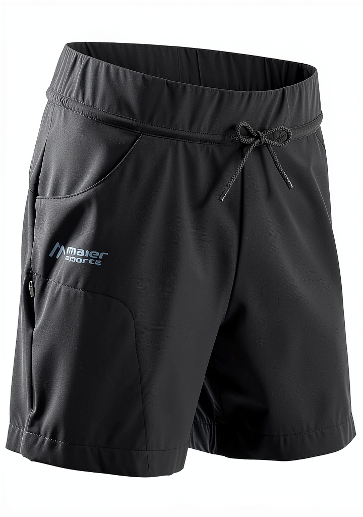 Maier Sports Damenshorts Trekking im Einsatz beim Wandern im Wald