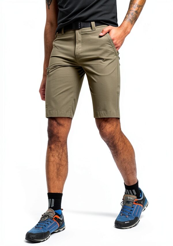 Maier Sports Huang, Kurze Herren Wanderhose, Wasserabweisende Bermuda für Trekking und Hiking, PFC-frei, mSTRETCH pro 4 & Dryprotec-3