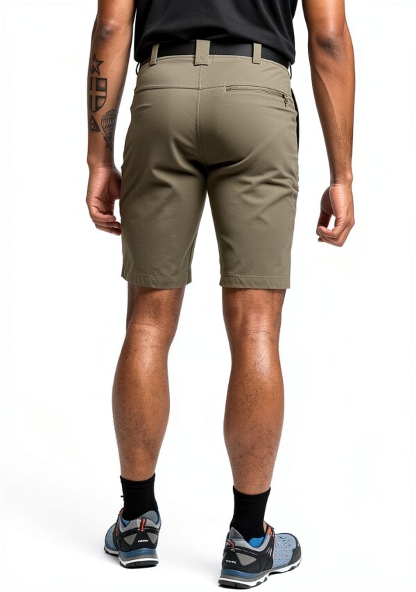 Maier Sports Huang, Kurze Herren Wanderhose, Wasserabweisende Bermuda für Trekking und Hiking, PFC-frei, mSTRETCH pro 4 & Dryprotec-4