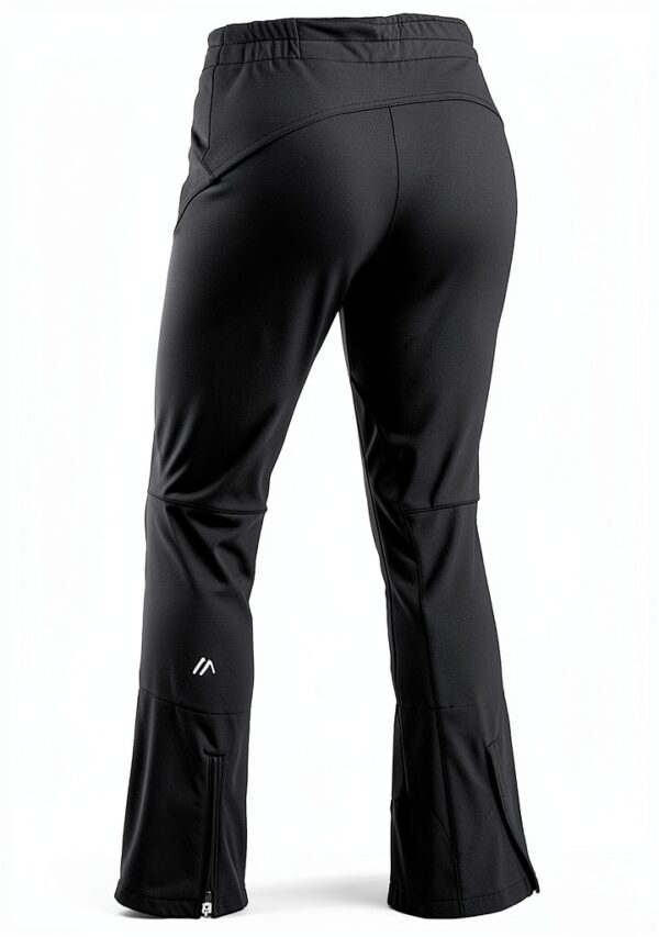 Maier Sports Marie, Enganliegende Damen Skihose, Wasserabweisende Softshell Schneehose, Stretchmaterial und verstellbarer Bund, PFC-frei, stormprotec-Technologie, Schwarz, Gr. 48 (W40/L32)-2